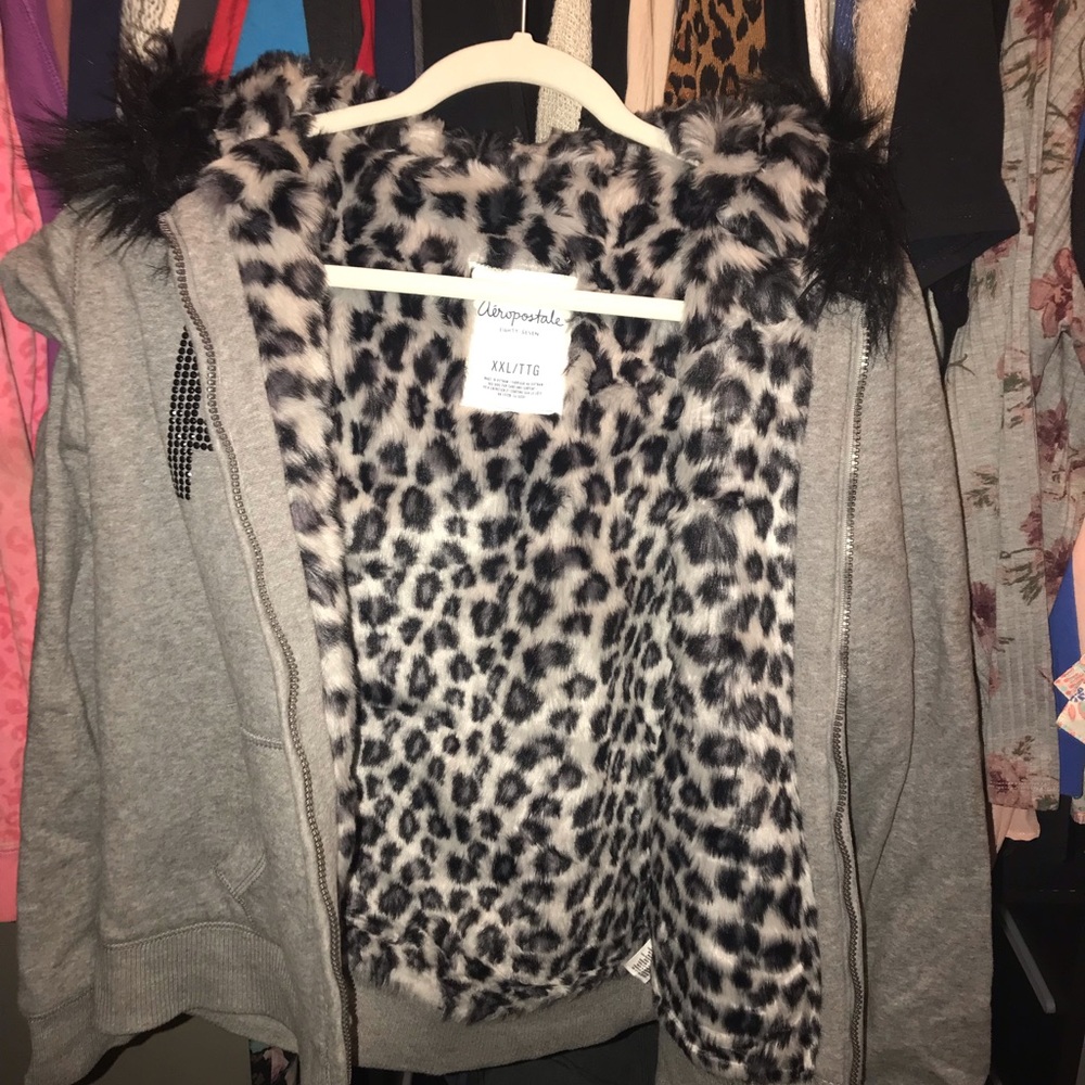 Aeropostale hoodie! The warmest fuzziest hoodie!